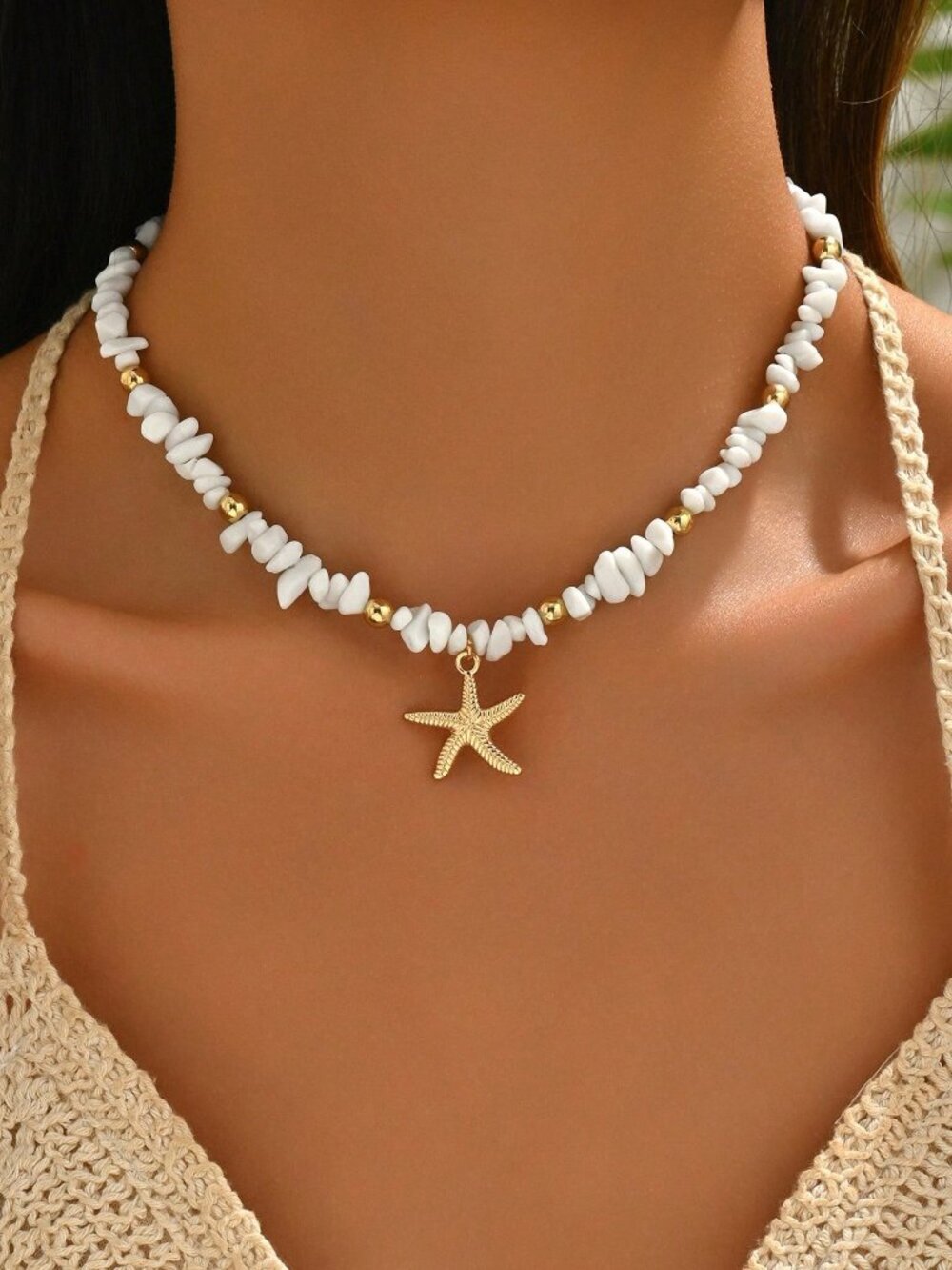 Beaded Women's Necklace with Starfish Pendant